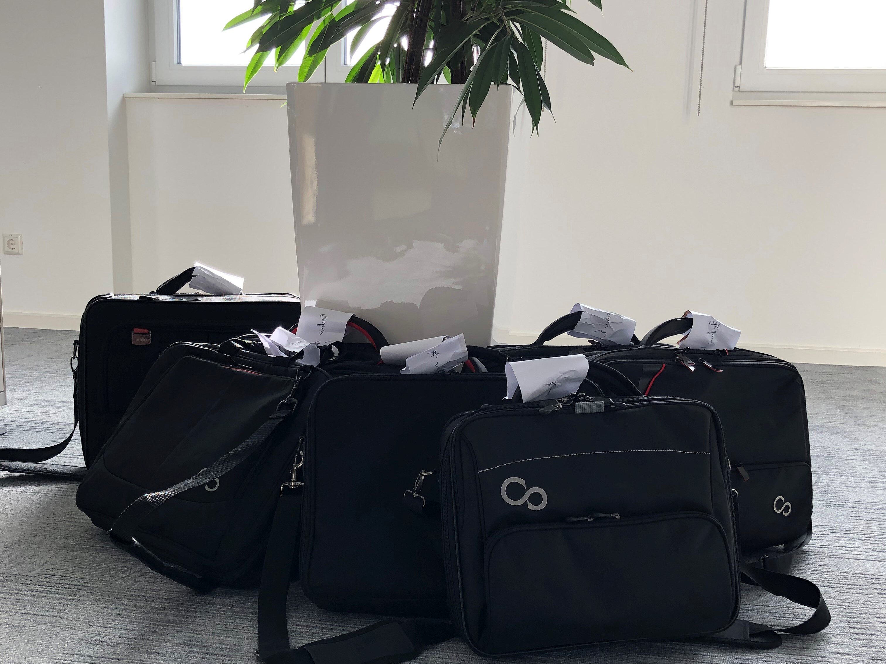 Progroup setzt sich für die Belange von Kindern- und Jugendlichen ein. Das Unternehmen spendete im März 2021 aufbereitete Laptops an die Sozialpädagogische Familienhilfe Therapieverbund Ludwigsmühle, die Familien im Landkreis im Alltag begleitet. Progroup spendete aufbereitete Hardware an die Sozialpädagogische Familienhilfe Therapieverbund Ludwigsmühle.