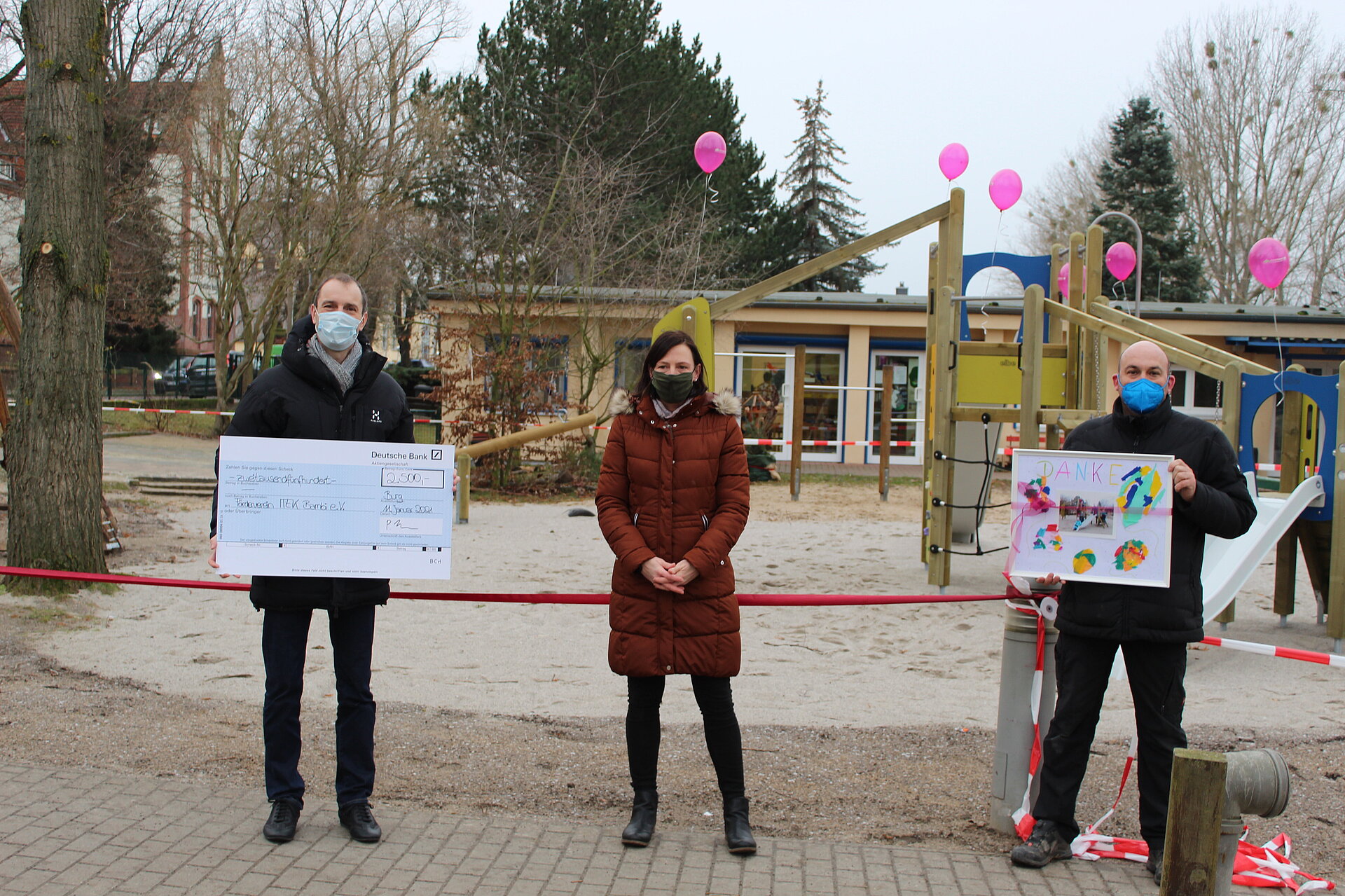 Im Januar 2021 spendete Progroup 2.500 Euro an die integrative Kindertagesstätte „Bambi“ in Burg. Mit der Spende konnte die Einrichtung viele Kinderwünsche zur Gestaltung des Spielplatzes erfüllen.